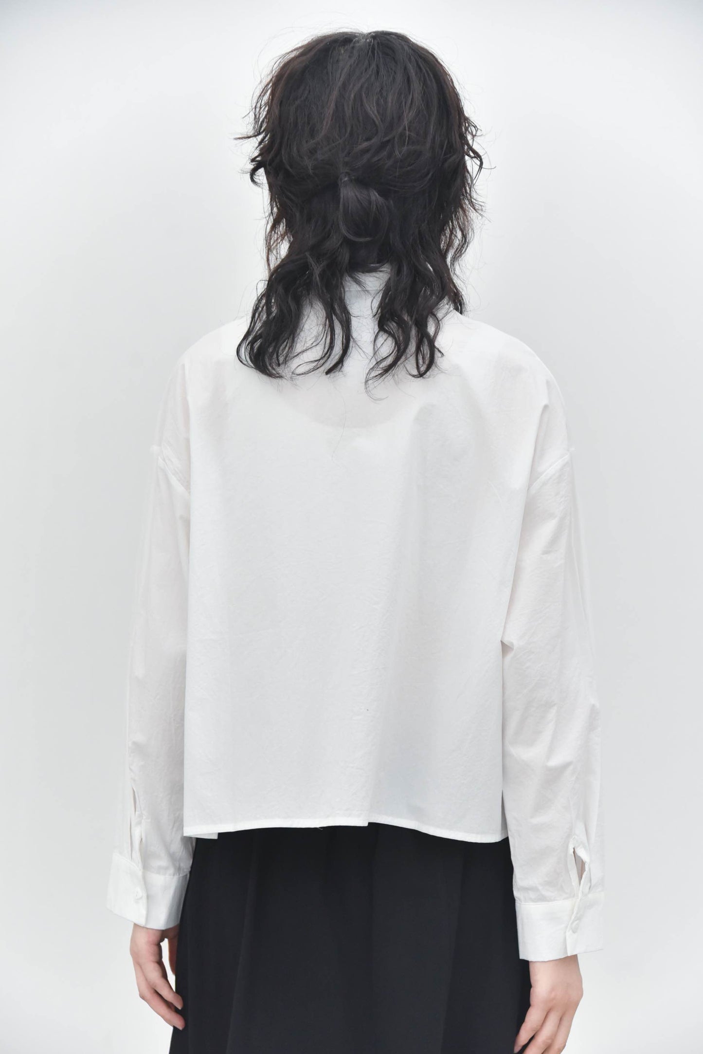 『想要和你做朋友』!刺繡狗狗襯衫