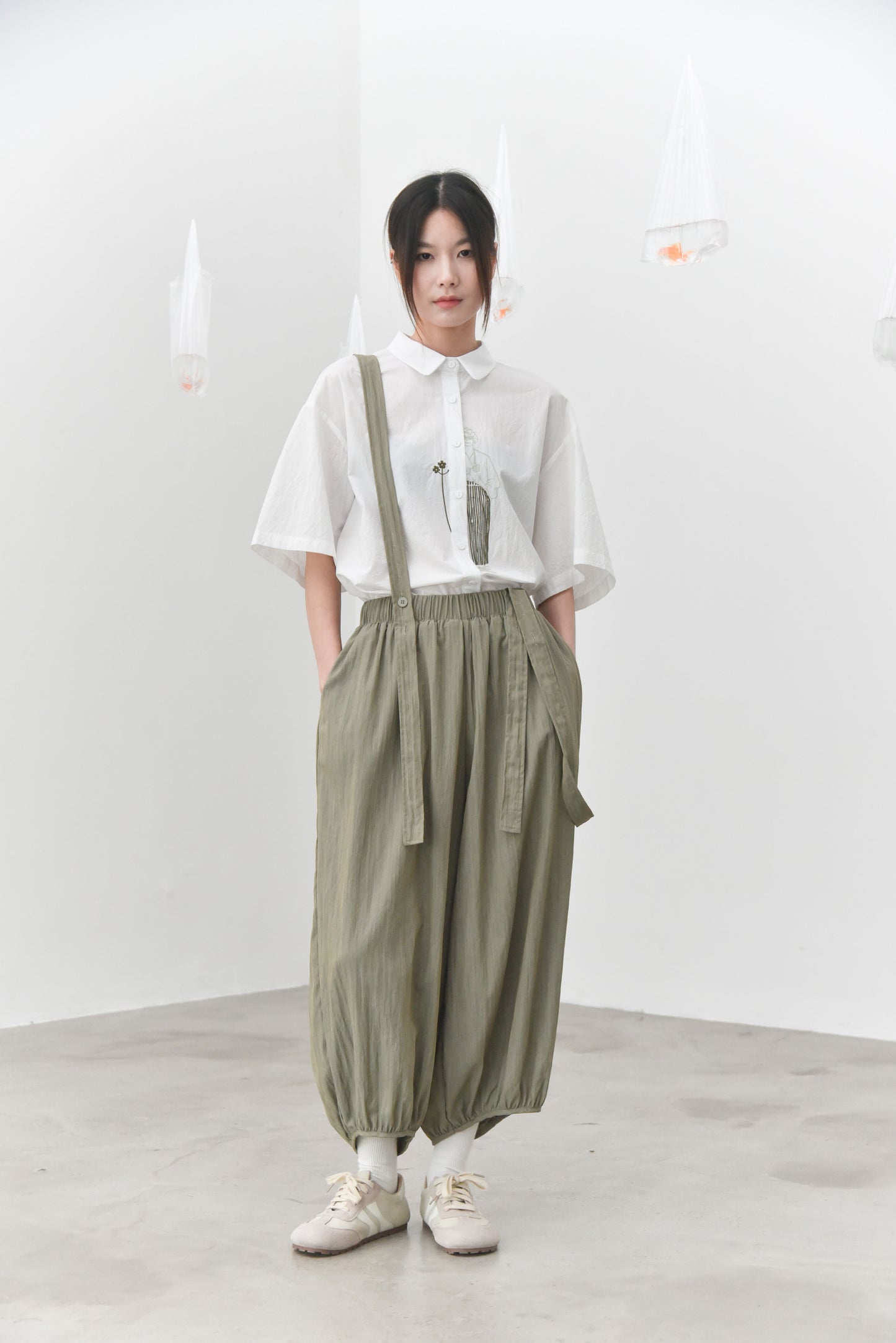 『偷偷送你一朵花』文青風襯衫『不退不換』