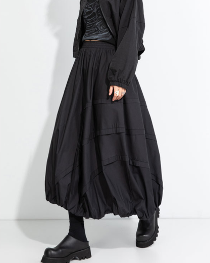 秋季設計款外掛口袋造型花苞裙