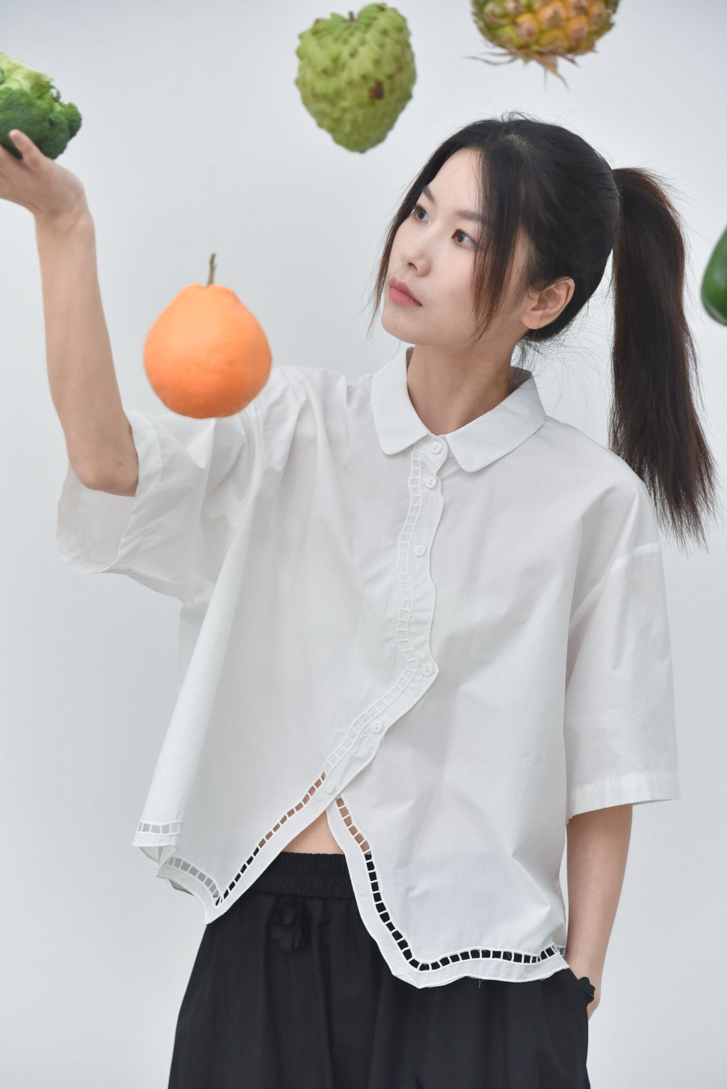 2025夏季新款/ 簍空飾邊重工設計款襯衫