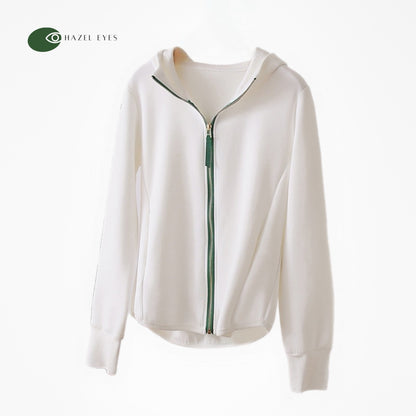 高質感！設計綠拉鍊春秋實穿外套