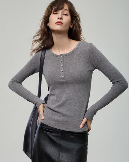 開釦亨利領薄磨毛針織衫