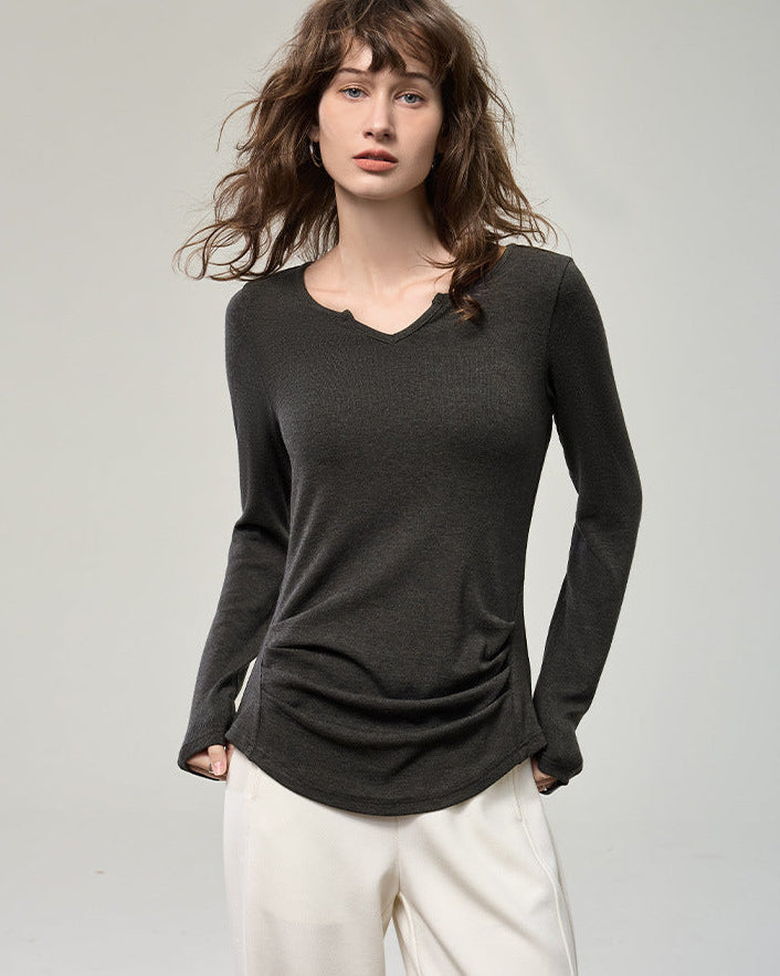 科技德絨＿小Ｖ領抓腰針織衫