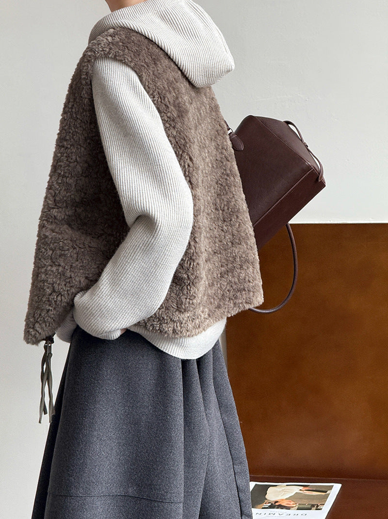 毛絨絨羊羔高質感造型保暖背心