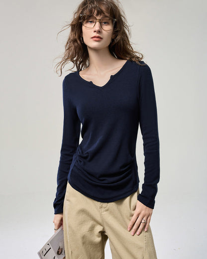 科技德絨＿小Ｖ領抓腰針織衫