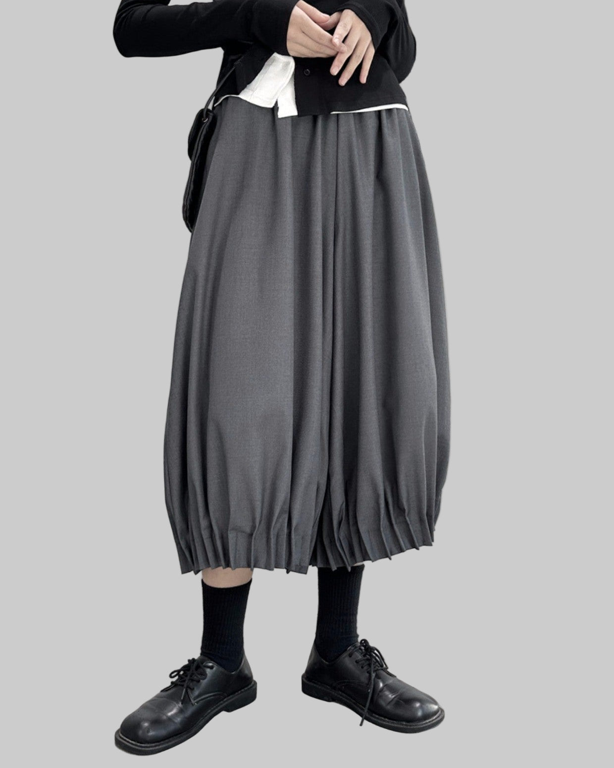 西裝料垂感抓摺花苞裙褲