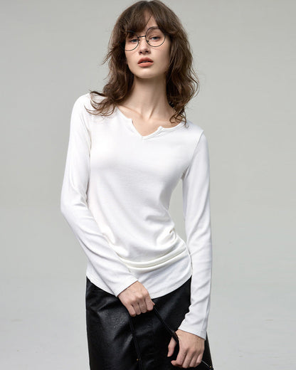 科技德絨＿小Ｖ領抓腰針織衫