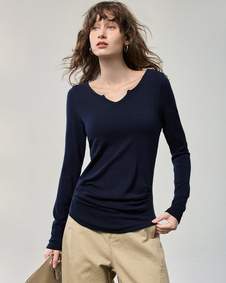 科技德絨＿小Ｖ領抓腰針織衫