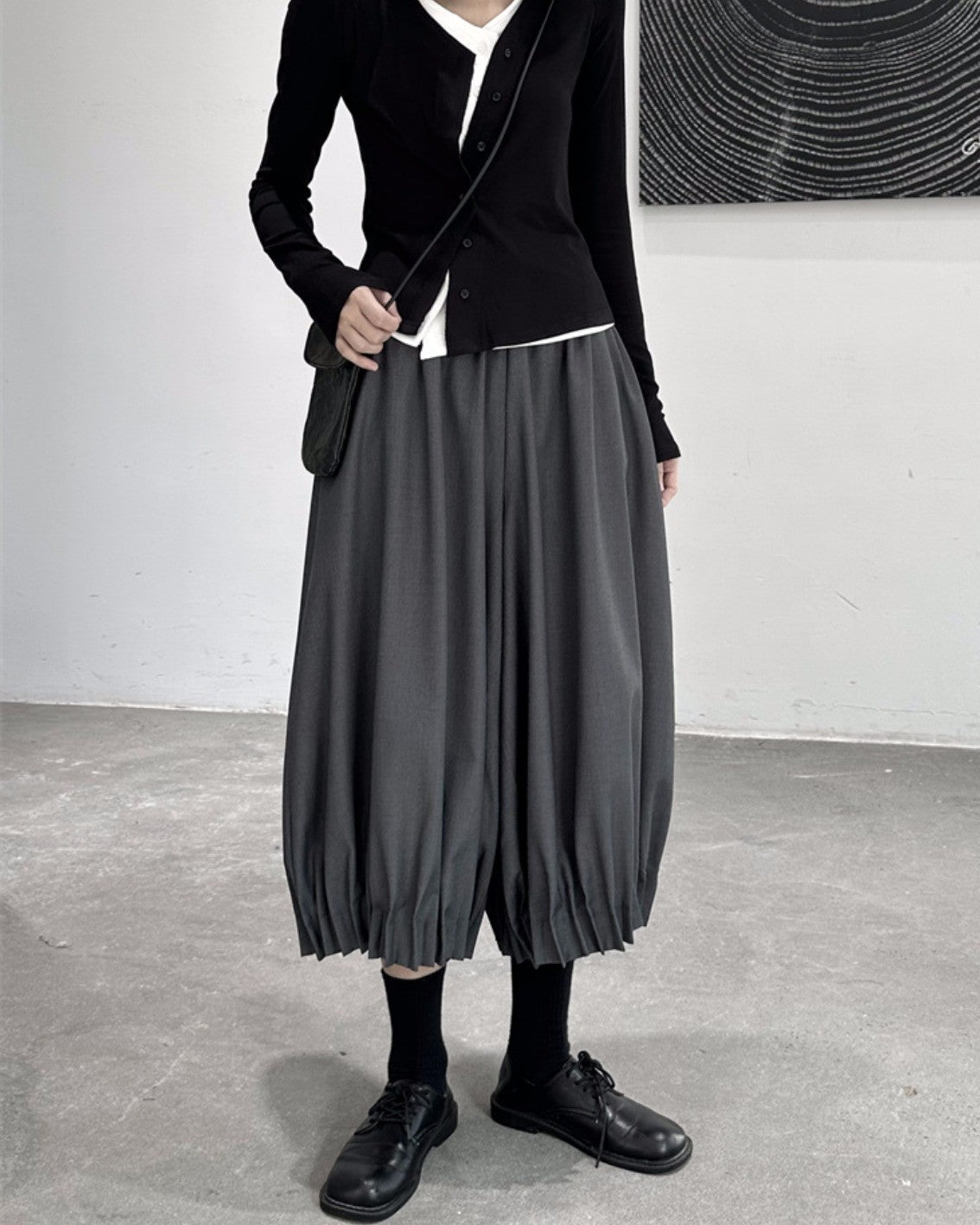 西裝料垂感抓摺花苞裙褲